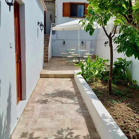 Utopia Suites 3 Aegina Exterior photo